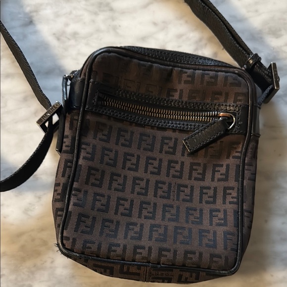 Fendi Vintage Zucchino Crossbody Bag - Picture 5 of 14